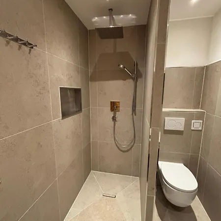 Haus Johannes 바그라인