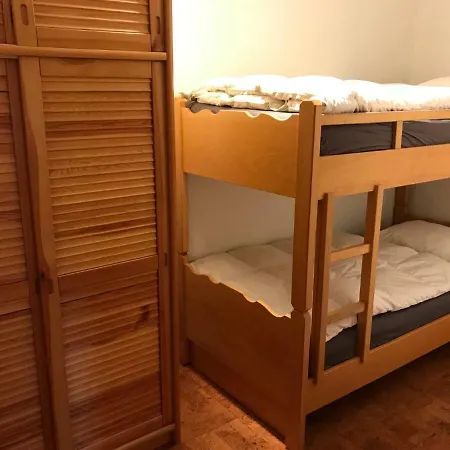 Haus Johannes 아파트 *