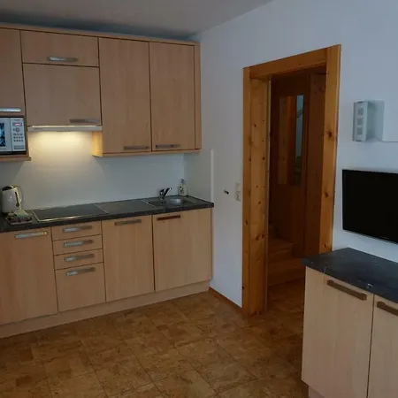 Haus Johannes 아파트 *